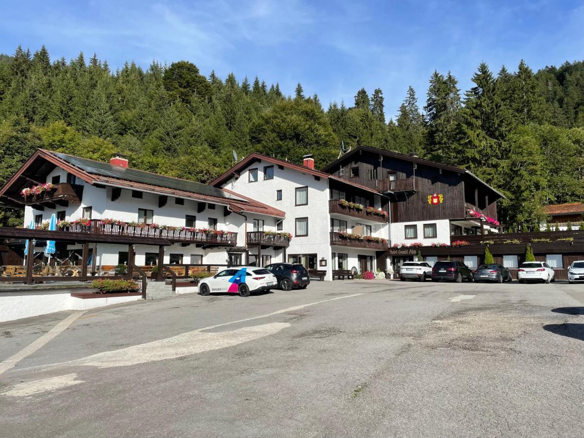 Gundl Alm Hotel
